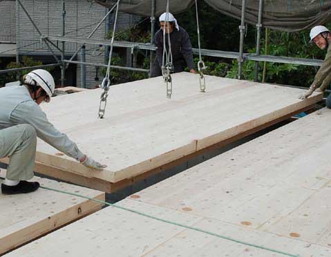 日本 建設工事フロー １階 床パネル設置