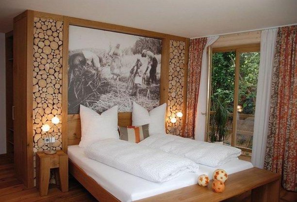 ドイツ クロイツのゲストハウス 客室ベッド